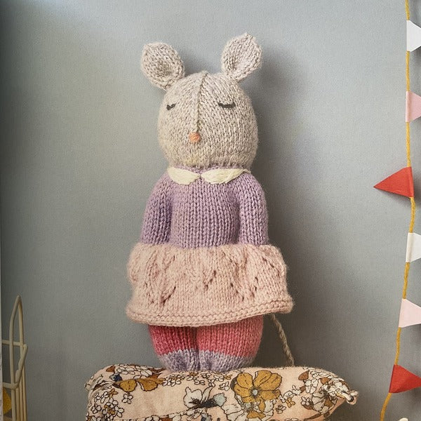 Quick Knit Baby Toys by Juliette Michelet