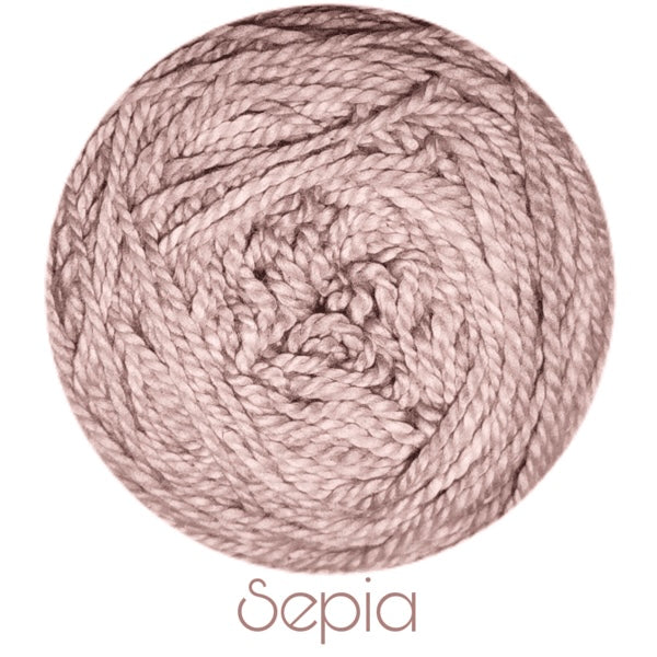 Moya 100% Cotton - (DK/8ply)